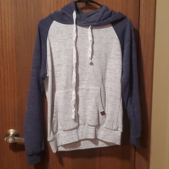 Size S Navy Blue and White Pullover Sweatshirt - Picture 3 of 4